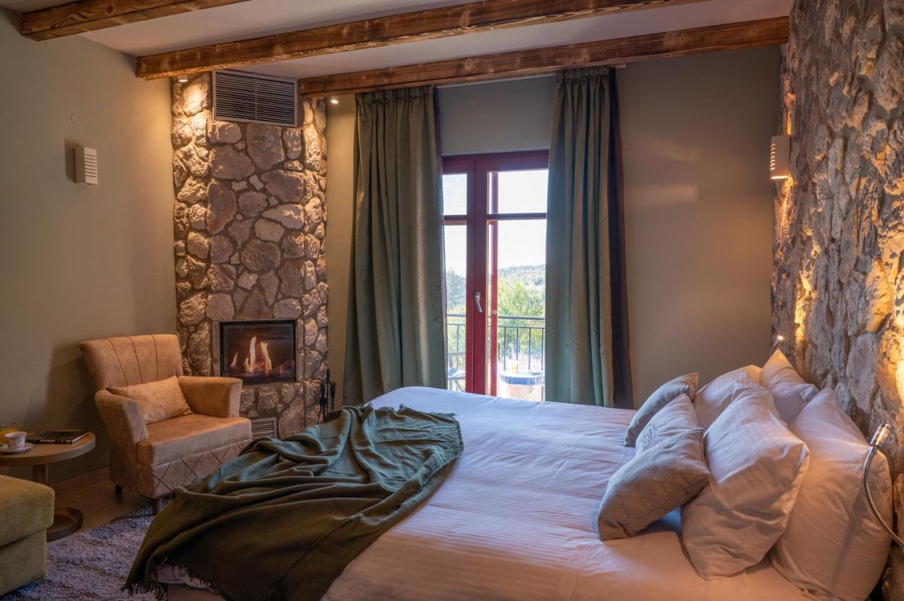 Rouista Tzoumerka Resort Vourgareli المظهر الخارجي الصورة